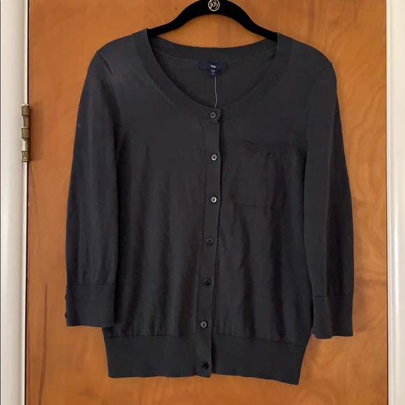 Gap button up sweater - Picture 2 of 9